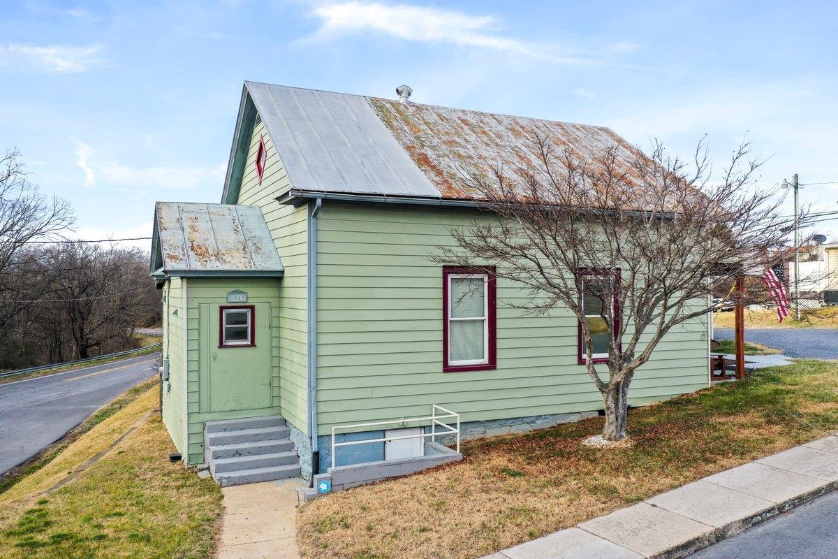 6043 BROAD ST, MOUNT JACKSON, Virginia 22842, ,Commercial,6043 BROAD ST,673285 MLS # 673285