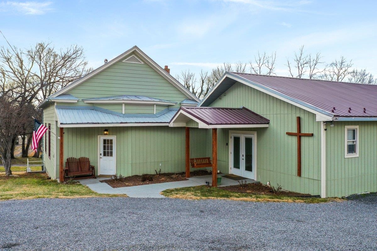 6043 BROAD ST, MOUNT JACKSON, Virginia 22842, ,Commercial,6043 BROAD ST,673285 MLS # 673285