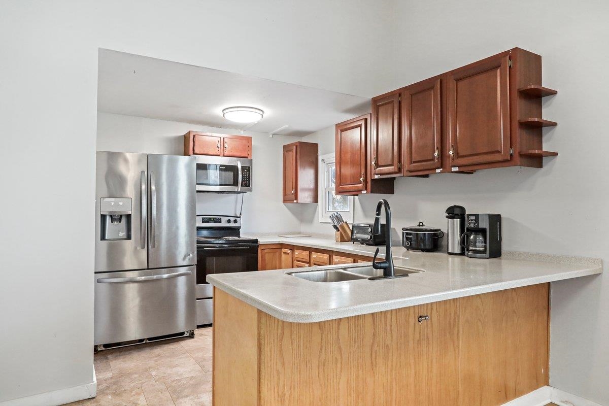 6043 BROAD ST, MOUNT JACKSON, Virginia 22842, ,Commercial,6043 BROAD ST,673285 MLS # 673285