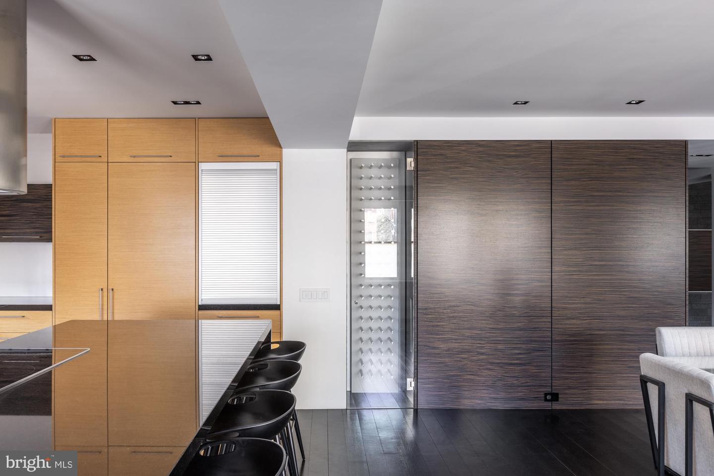 2101 CONNECTICUT AVE NW #24, WASHINGTON, District Of Columbia 20008, ,Residential,For sale,2101 CONNECTICUT AVE NW #24,DCDC2221078 MLS # DCDC2221078