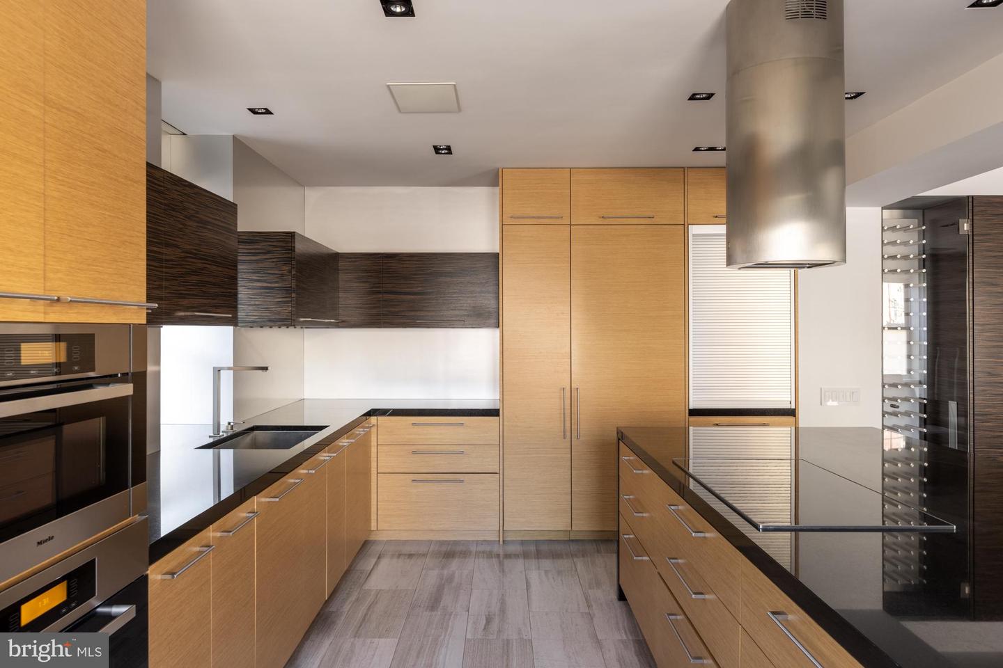 2101 CONNECTICUT AVE NW #24, WASHINGTON, District Of Columbia 20008, ,Residential,For sale,2101 CONNECTICUT AVE NW #24,DCDC2221078 MLS # DCDC2221078