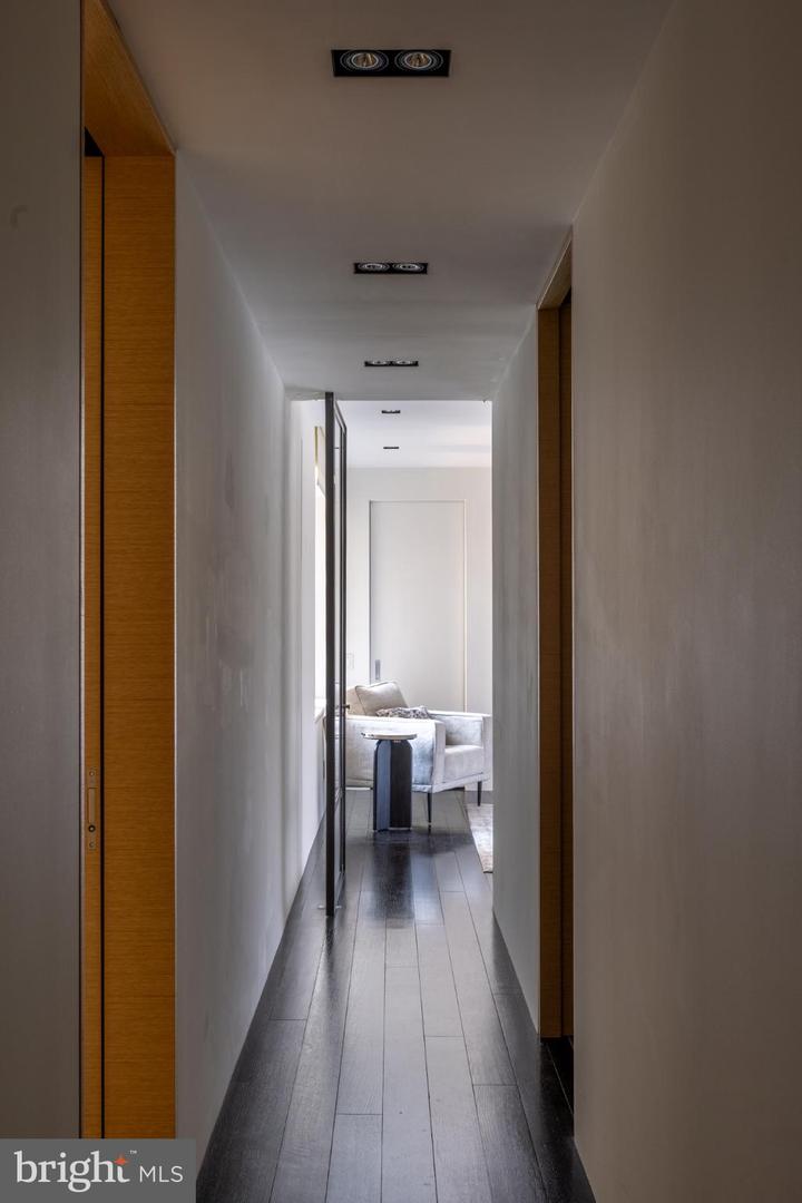 2101 CONNECTICUT AVE NW #24, WASHINGTON, District Of Columbia 20008, ,Residential,For sale,2101 CONNECTICUT AVE NW #24,DCDC2221078 MLS # DCDC2221078