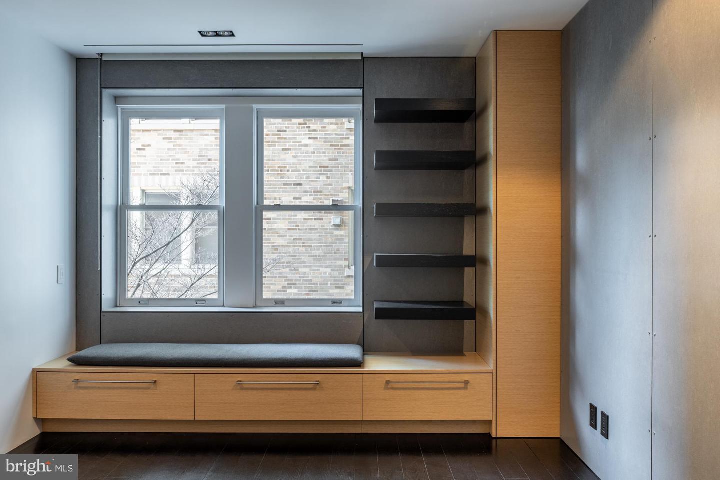 2101 CONNECTICUT AVE NW #24, WASHINGTON, District Of Columbia 20008, ,Residential,For sale,2101 CONNECTICUT AVE NW #24,DCDC2221078 MLS # DCDC2221078