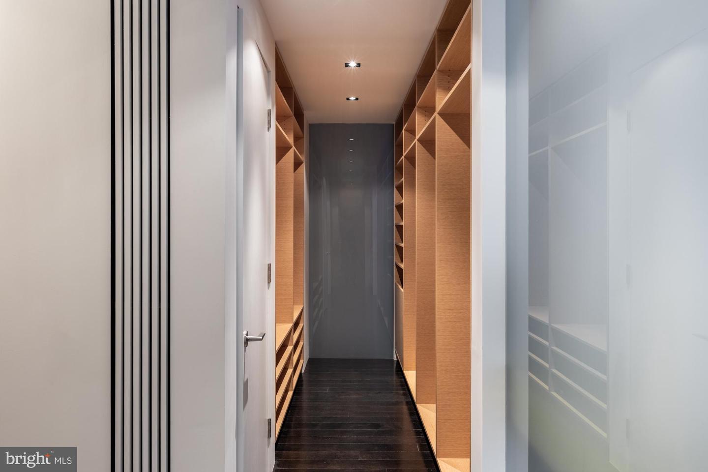 2101 CONNECTICUT AVE NW #24, WASHINGTON, District Of Columbia 20008, ,Residential,For sale,2101 CONNECTICUT AVE NW #24,DCDC2221078 MLS # DCDC2221078