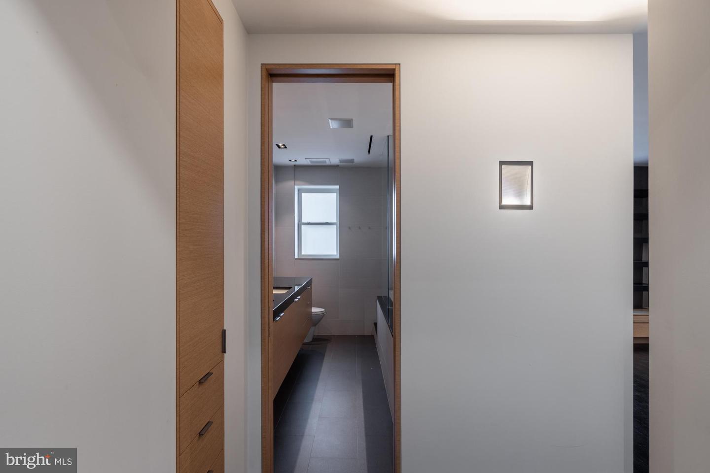 2101 CONNECTICUT AVE NW #24, WASHINGTON, District Of Columbia 20008, ,Residential,For sale,2101 CONNECTICUT AVE NW #24,DCDC2221078 MLS # DCDC2221078