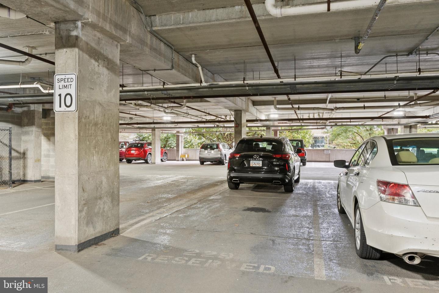 4561 STRUTFIELD LN #3305, ALEXANDRIA, Virginia 22311, 2 Bedrooms Bedrooms, ,1 BathroomBathrooms,Residential,For sale,4561 STRUTFIELD LN #3305,VAAX2050840 MLS # VAAX2050840 4561 STRUTFIELD LN #3305, ALEXANDRIA, Virginia 22311, 2 Bedrooms Bedrooms, ,1 BathroomBathrooms,Residential,For sale,4561 STRUTFIELD LN #3305,VAAX2050840 MLS # VAAX2050840