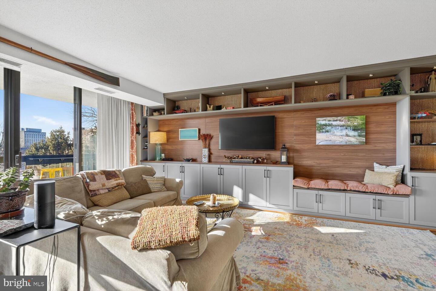 1016 S WAYNE ST #302, ARLINGTON, Virginia 22204, 2 Bedrooms Bedrooms, ,2 BathroomsBathrooms,Residential,For sale,1016 S WAYNE ST #302,VAAR2065944 MLS # VAAR2065944 1016 S WAYNE ST #302, ARLINGTON, Virginia 22204, 2 Bedrooms Bedrooms, ,2 BathroomsBathrooms,Residential,For sale,1016 S WAYNE ST #302,VAAR2065944 MLS # VAAR2065944