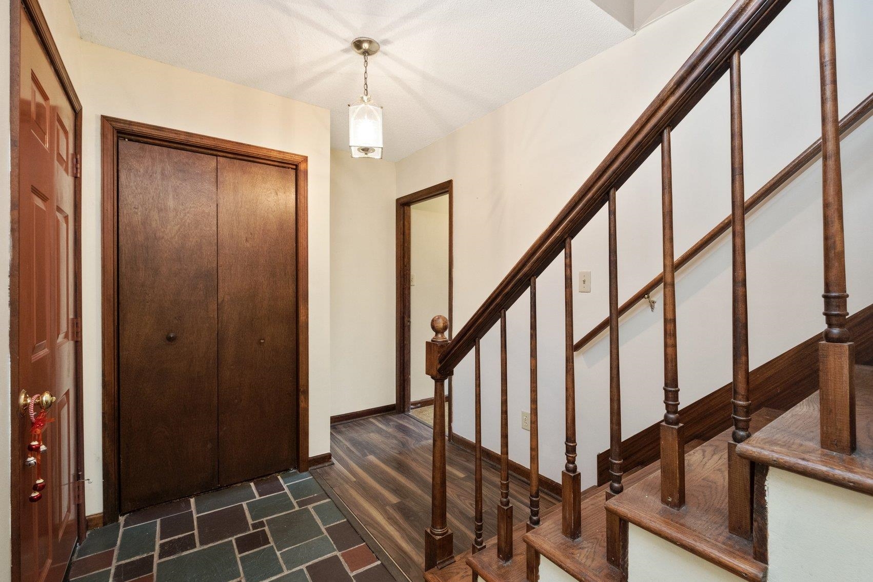 103 HOLLY HILL DR, BRIDGEWATER, Virginia 22812, 3 Bedrooms Bedrooms, ,2 BathroomsBathrooms,Residential,103 HOLLY HILL DR,673303 MLS # 673303