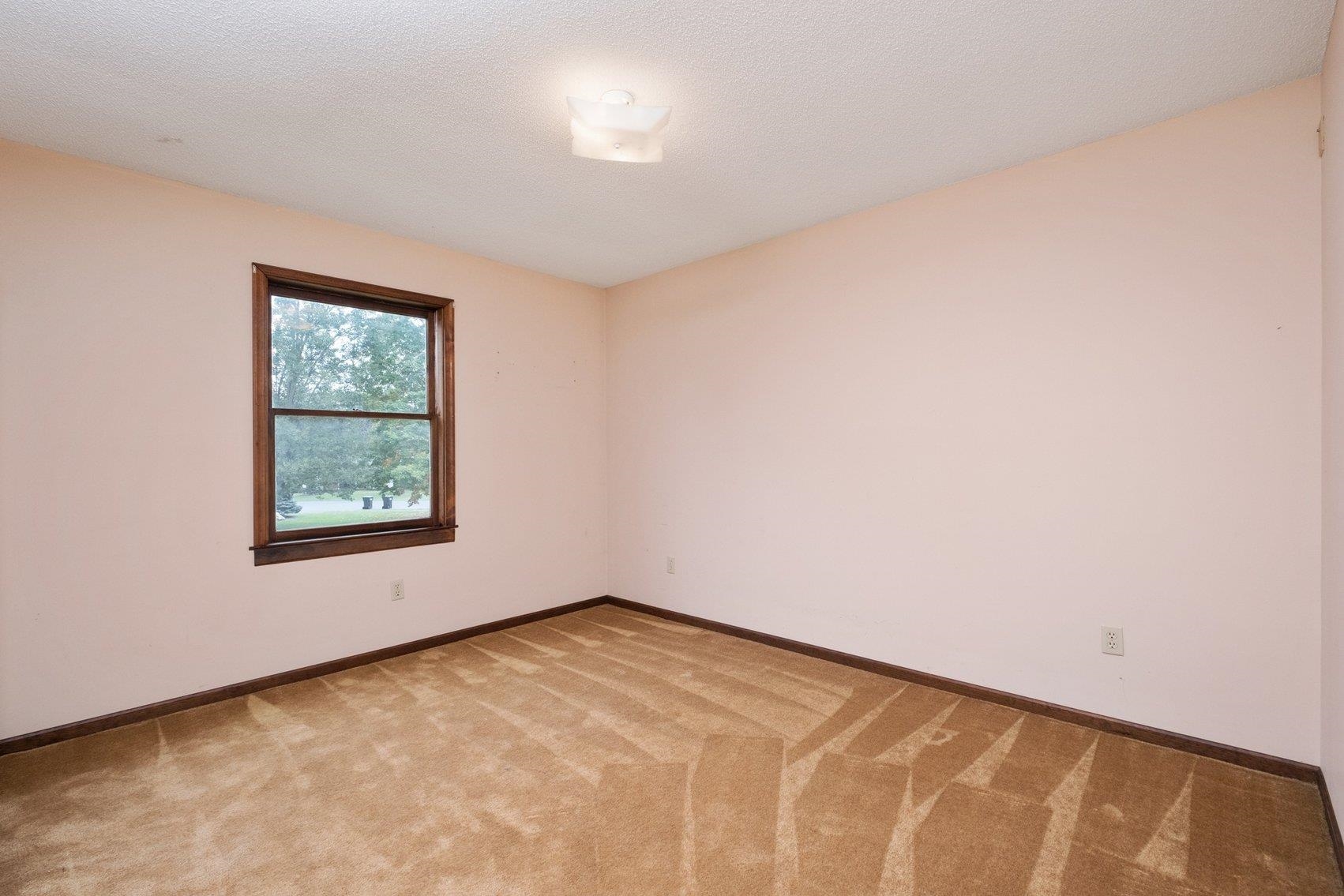 103 HOLLY HILL DR, BRIDGEWATER, Virginia 22812, 3 Bedrooms Bedrooms, ,2 BathroomsBathrooms,Residential,103 HOLLY HILL DR,673303 MLS # 673303