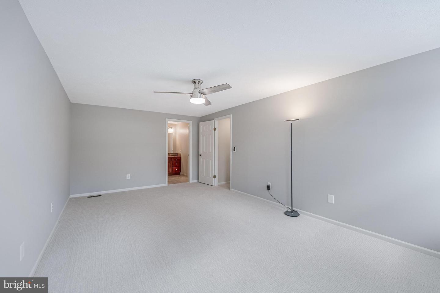 13002 NEW ARDEN CT, HERNDON, Virginia 20171, 4 Bedrooms Bedrooms, ,2 BathroomsBathrooms,Residential,For sale,13002 NEW ARDEN CT,VAFX2281810 MLS # VAFX2281810