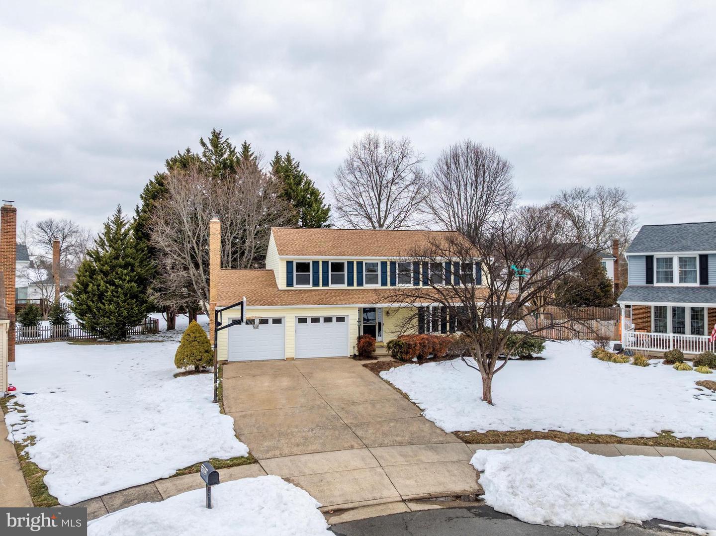 13002 NEW ARDEN CT, HERNDON, Virginia 20171, 4 Bedrooms Bedrooms, ,2 BathroomsBathrooms,Residential,For sale,13002 NEW ARDEN CT,VAFX2281810 MLS # VAFX2281810