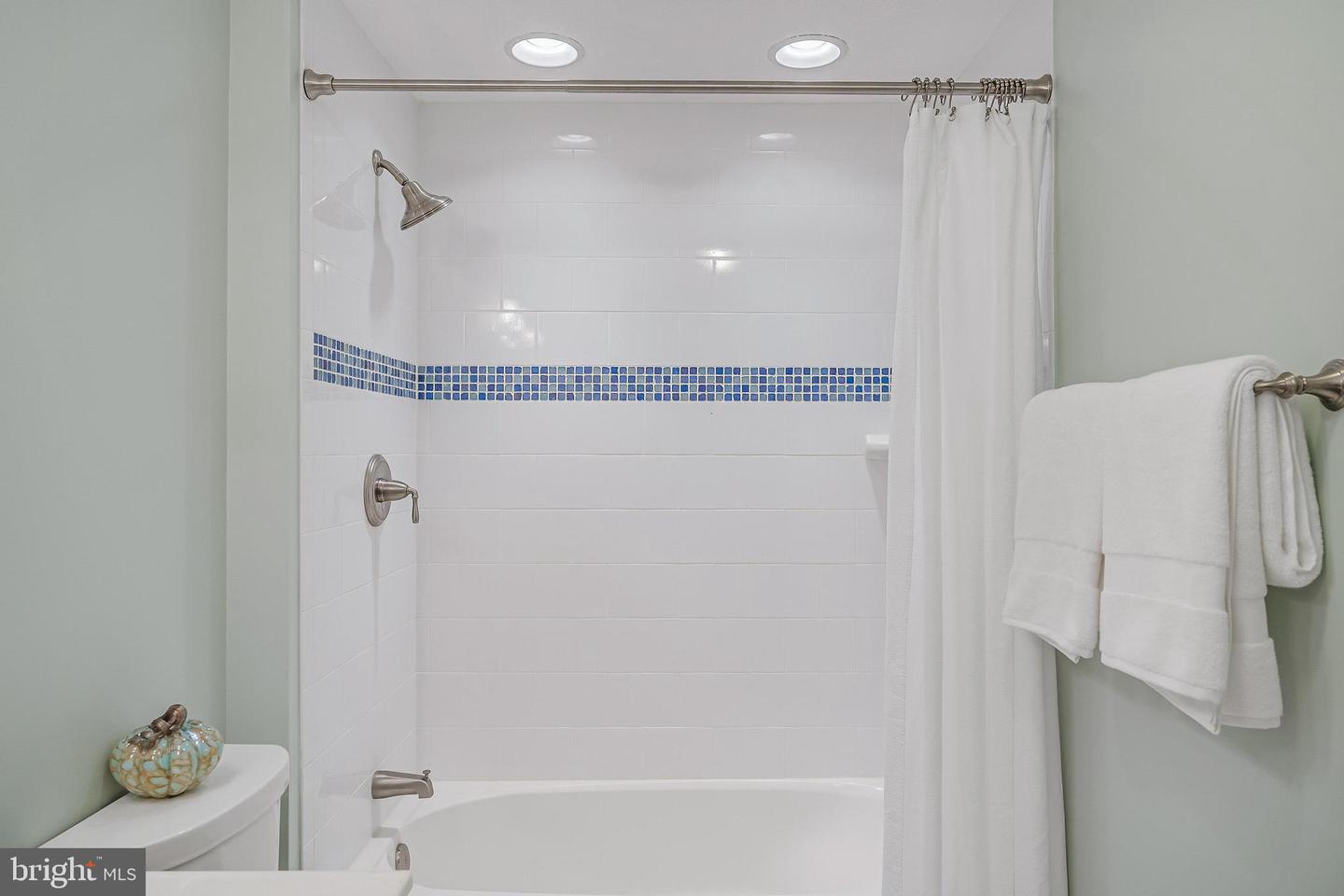 13002 NEW ARDEN CT, HERNDON, Virginia 20171, 4 Bedrooms Bedrooms, ,2 BathroomsBathrooms,Residential,For sale,13002 NEW ARDEN CT,VAFX2281810 MLS # VAFX2281810