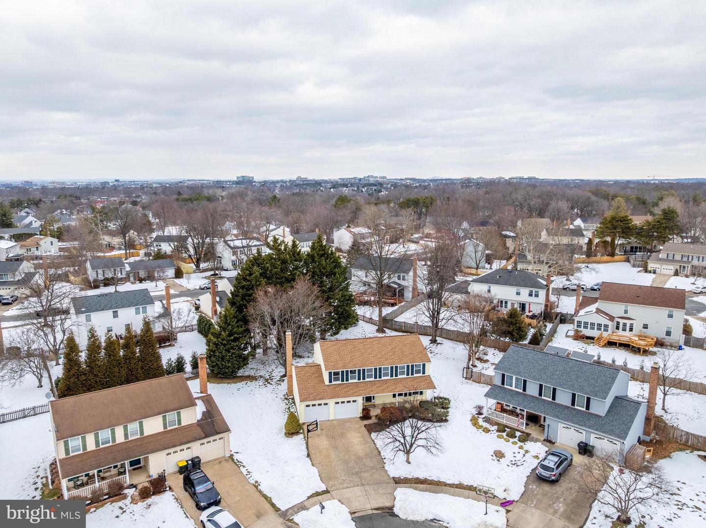 13002 NEW ARDEN CT, HERNDON, Virginia 20171, 4 Bedrooms Bedrooms, ,2 BathroomsBathrooms,Residential,For sale,13002 NEW ARDEN CT,VAFX2281810 MLS # VAFX2281810