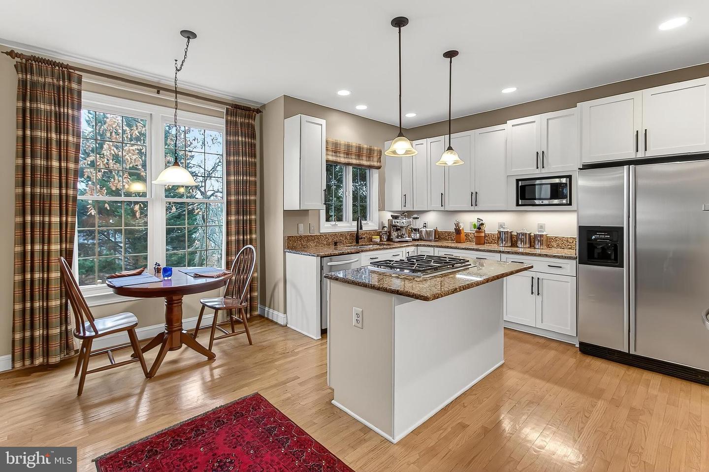 4818 9TH ST S, ARLINGTON, Virginia 22204, 5 Bedrooms Bedrooms, 11 Rooms Rooms,3 BathroomsBathrooms,Residential,For sale,4818 9TH ST S,VAAR2066932 MLS # VAAR2066932