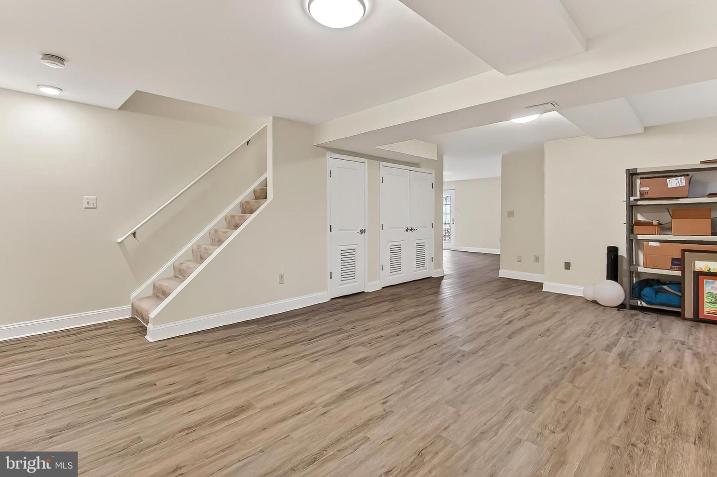 4818 9TH ST S, ARLINGTON, Virginia 22204, 5 Bedrooms Bedrooms, 11 Rooms Rooms,3 BathroomsBathrooms,Residential,For sale,4818 9TH ST S,VAAR2066932 MLS # VAAR2066932