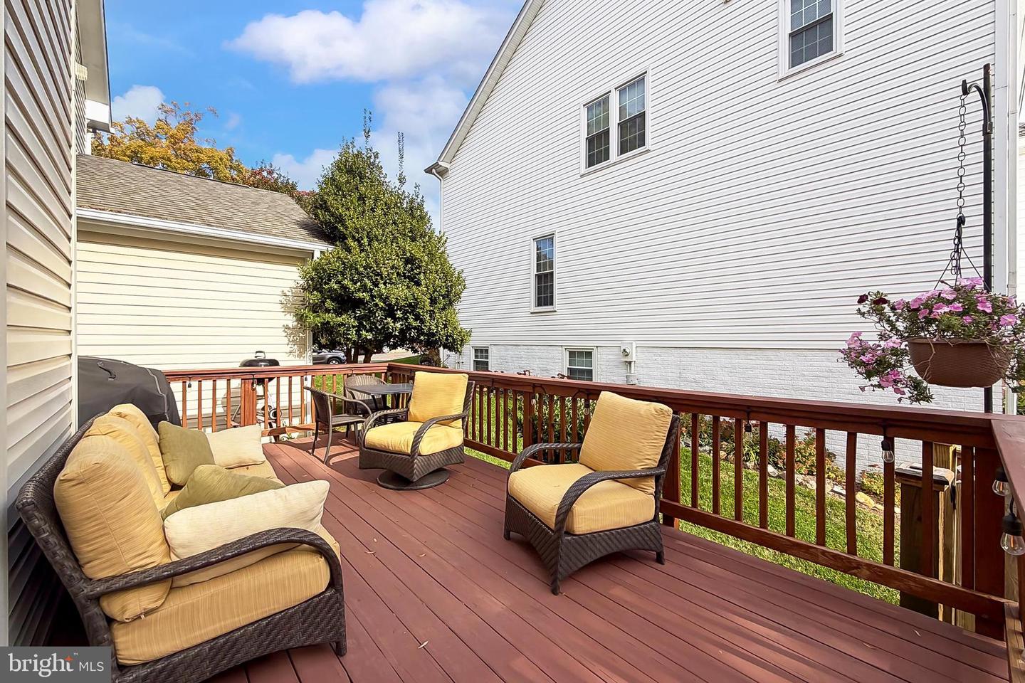 4818 9TH ST S, ARLINGTON, Virginia 22204, 5 Bedrooms Bedrooms, 11 Rooms Rooms,3 BathroomsBathrooms,Residential,For sale,4818 9TH ST S,VAAR2066932 MLS # VAAR2066932