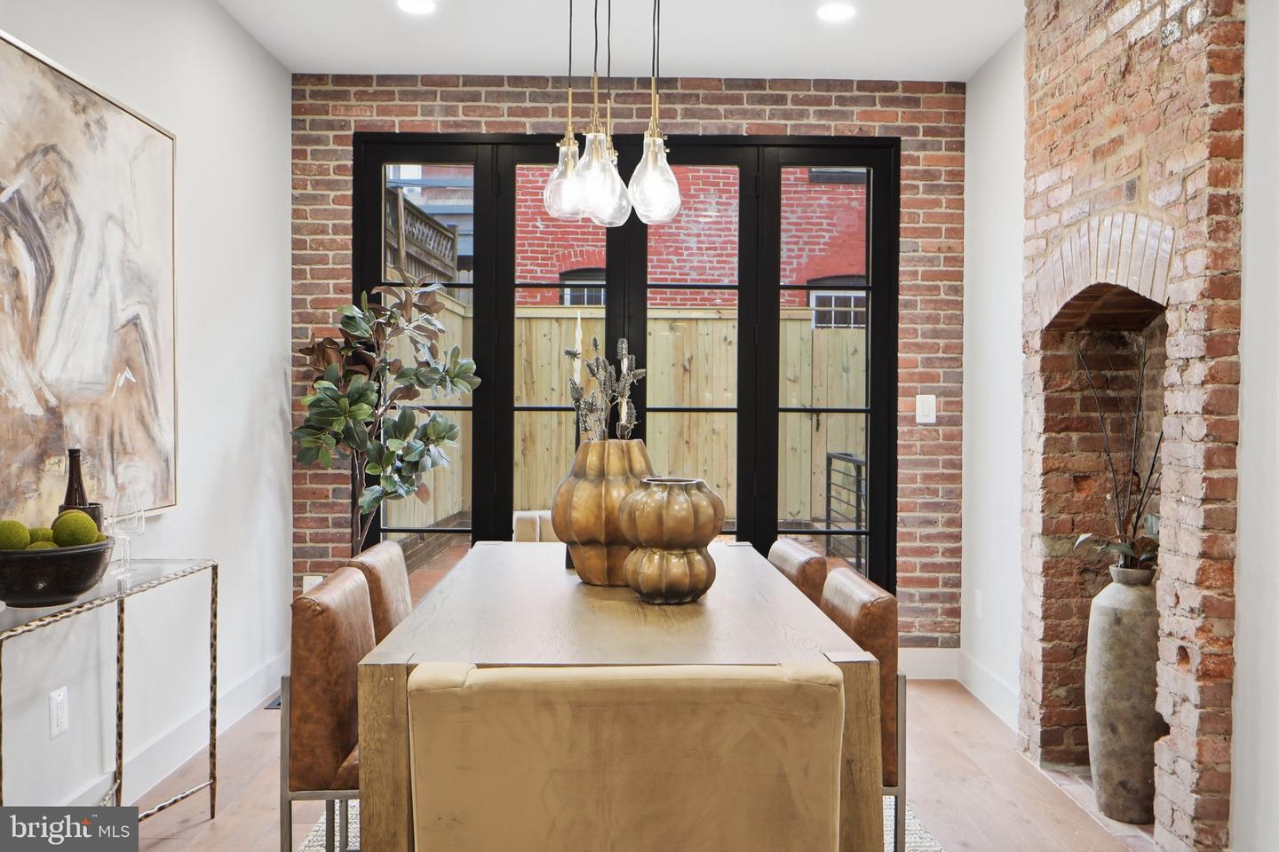 207 F ST NE, WASHINGTON, District Of Columbia 20002, 4 Bedrooms Bedrooms, ,3 BathroomsBathrooms,Residential,For sale,207 F ST NE,DCDC2235728 MLS # DCDC2235728