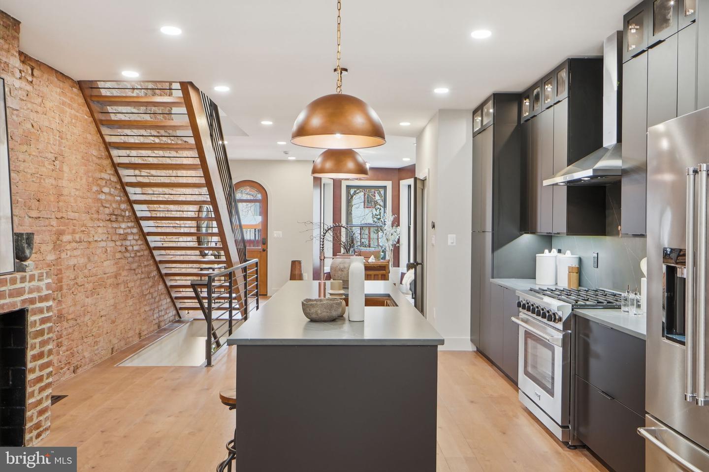 207 F ST NE, WASHINGTON, District Of Columbia 20002, 4 Bedrooms Bedrooms, ,3 BathroomsBathrooms,Residential,For sale,207 F ST NE,DCDC2235728 MLS # DCDC2235728