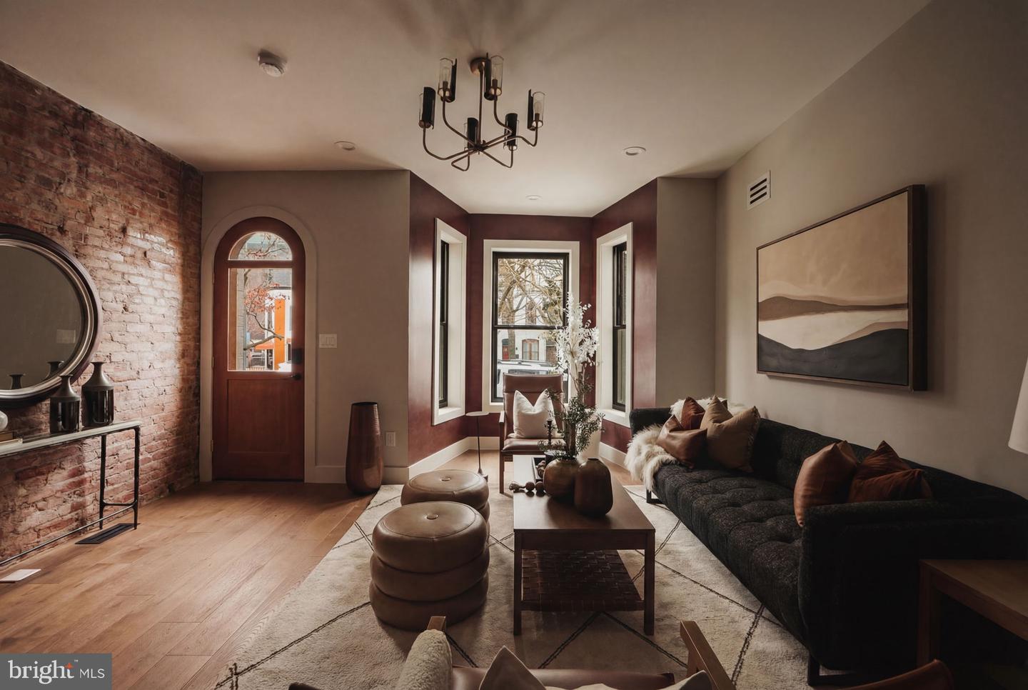 207 F ST NE, WASHINGTON, District Of Columbia 20002, 4 Bedrooms Bedrooms, ,3 BathroomsBathrooms,Residential,For sale,207 F ST NE,DCDC2235728 MLS # DCDC2235728