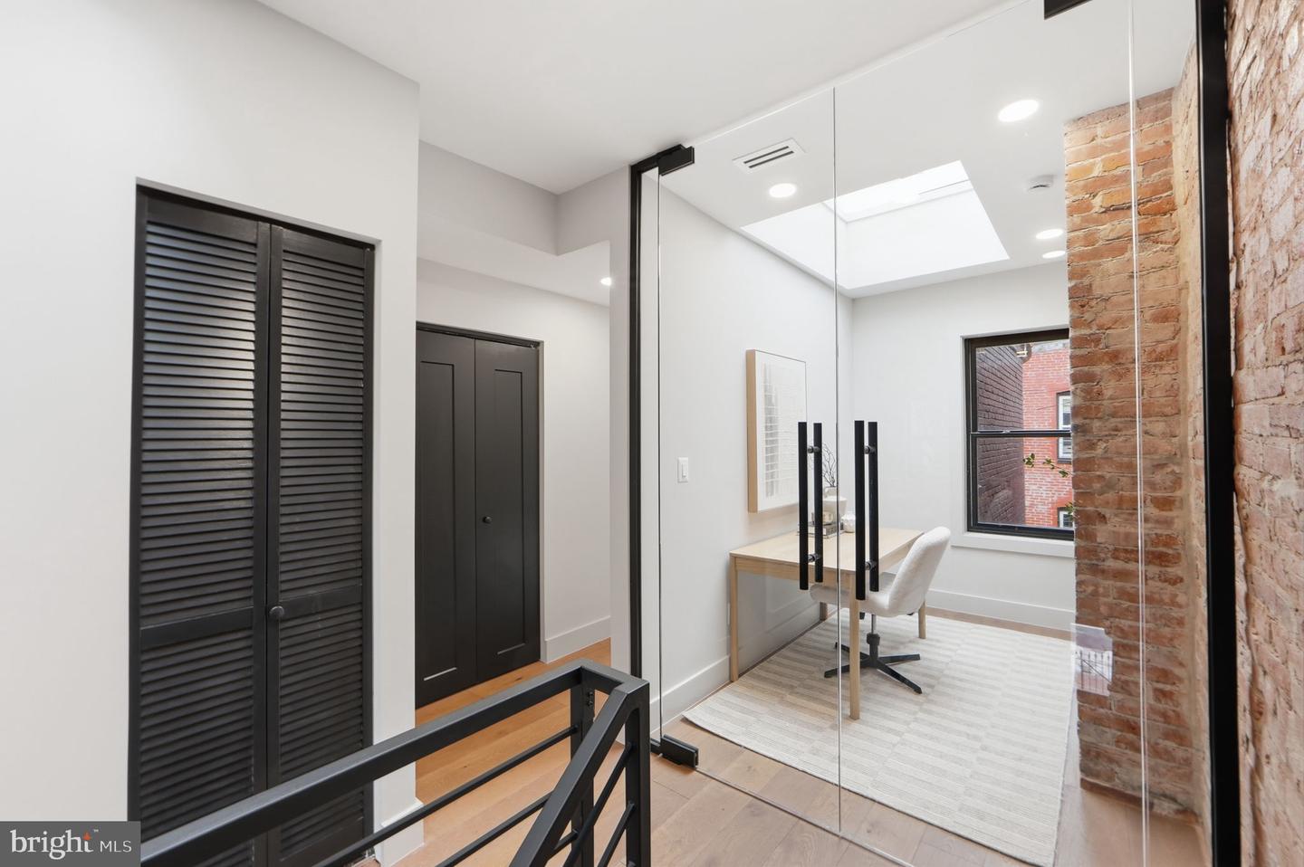 207 F ST NE, WASHINGTON, District Of Columbia 20002, 4 Bedrooms Bedrooms, ,3 BathroomsBathrooms,Residential,For sale,207 F ST NE,DCDC2235728 MLS # DCDC2235728