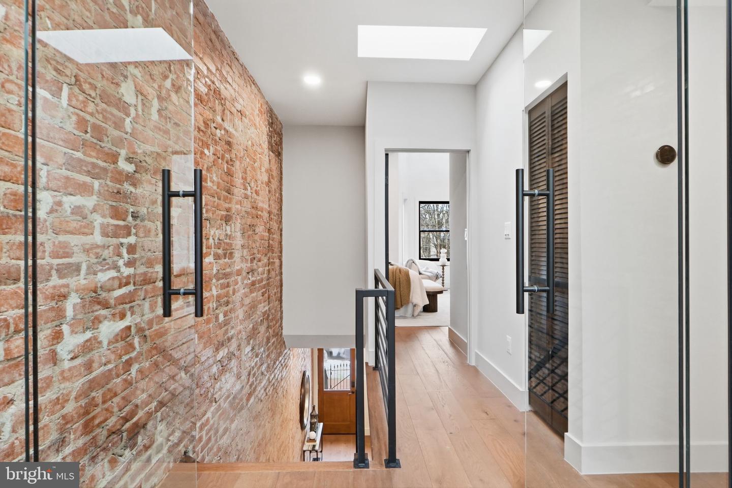 207 F ST NE, WASHINGTON, District Of Columbia 20002, 4 Bedrooms Bedrooms, ,3 BathroomsBathrooms,Residential,For sale,207 F ST NE,DCDC2235728 MLS # DCDC2235728