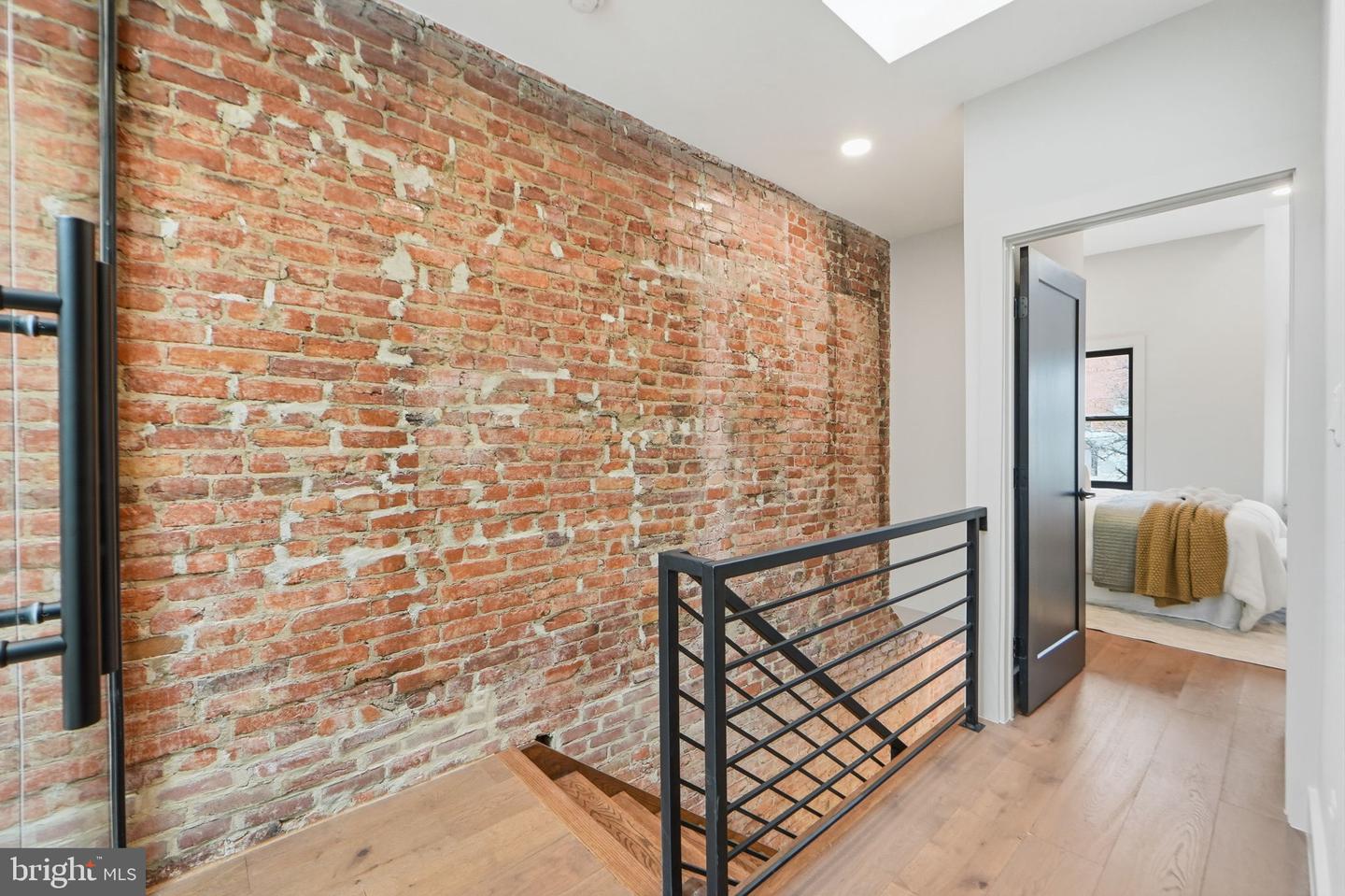207 F ST NE, WASHINGTON, District Of Columbia 20002, 4 Bedrooms Bedrooms, ,3 BathroomsBathrooms,Residential,For sale,207 F ST NE,DCDC2235728 MLS # DCDC2235728
