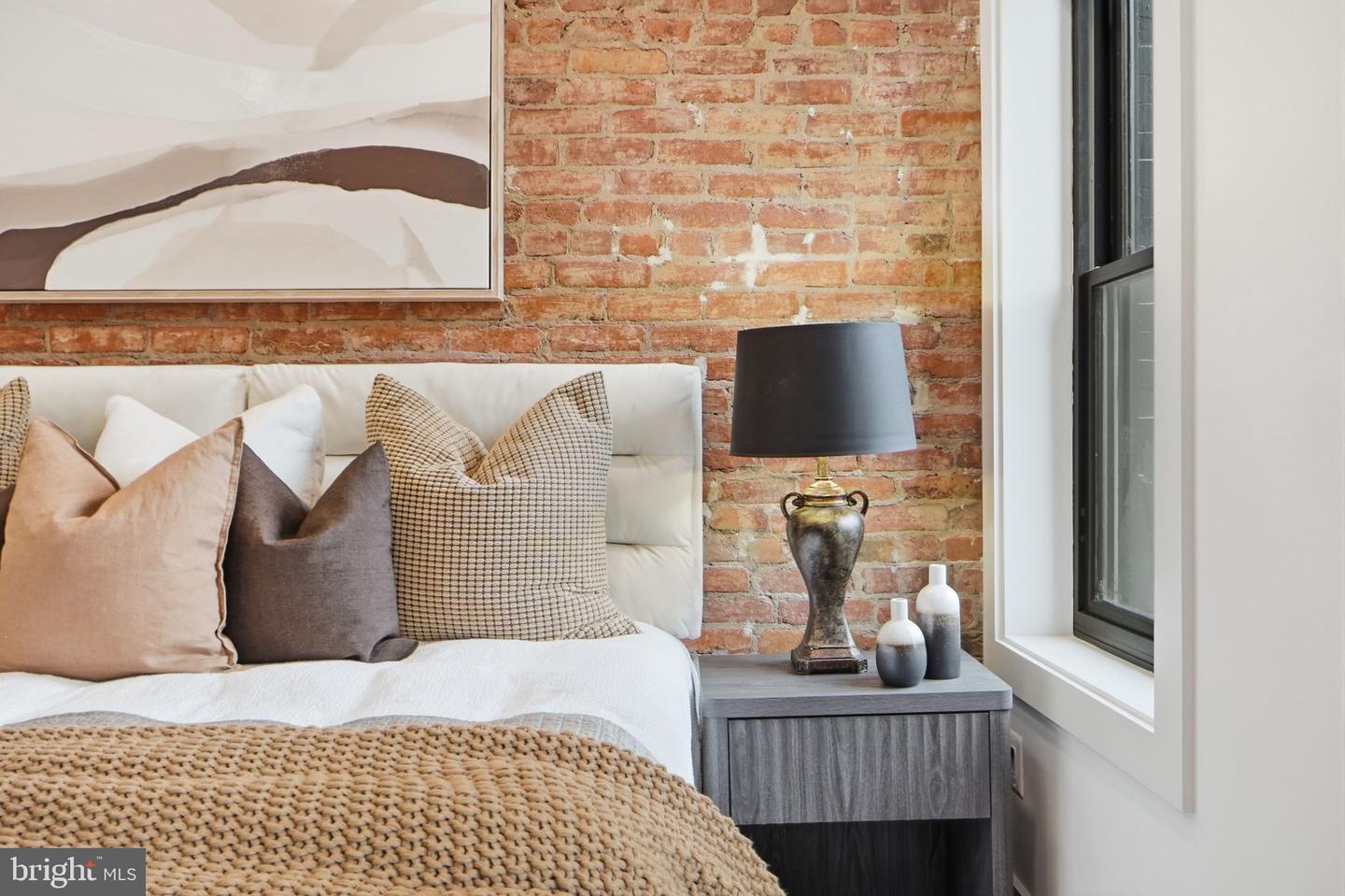 207 F ST NE, WASHINGTON, District Of Columbia 20002, 4 Bedrooms Bedrooms, ,3 BathroomsBathrooms,Residential,For sale,207 F ST NE,DCDC2235728 MLS # DCDC2235728