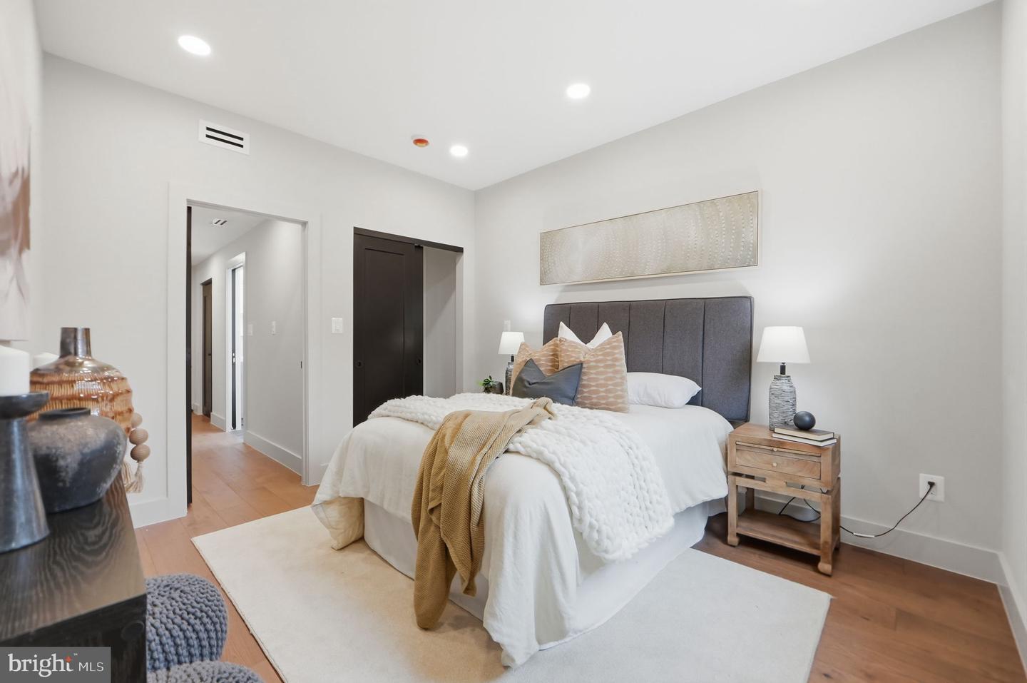 207 F ST NE, WASHINGTON, District Of Columbia 20002, 4 Bedrooms Bedrooms, ,3 BathroomsBathrooms,Residential,For sale,207 F ST NE,DCDC2235728 MLS # DCDC2235728