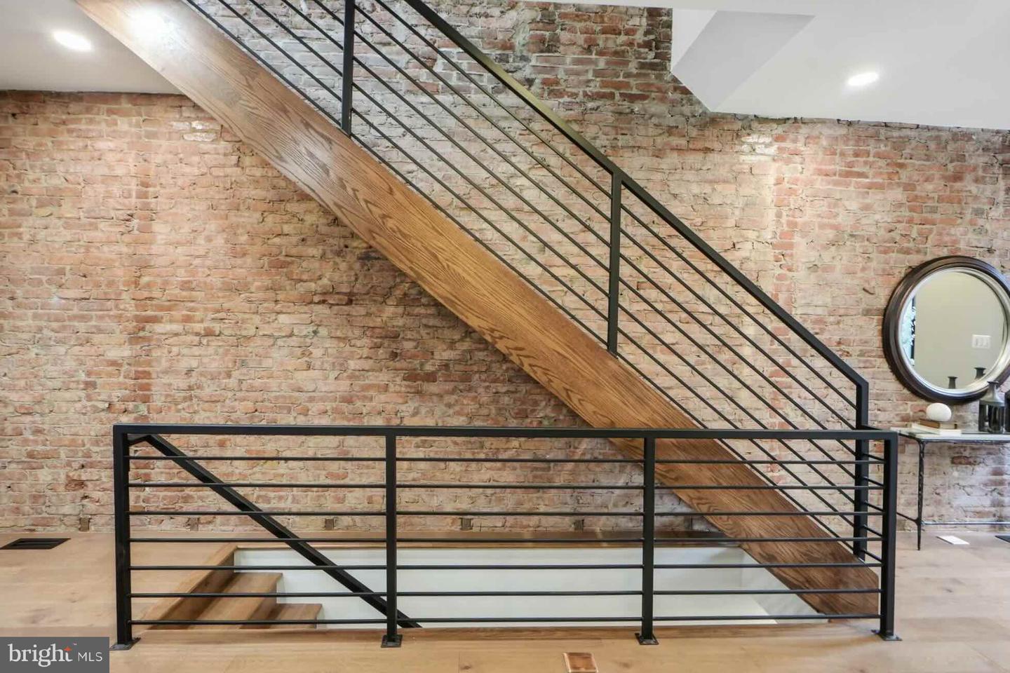 207 F ST NE, WASHINGTON, District Of Columbia 20002, 4 Bedrooms Bedrooms, ,3 BathroomsBathrooms,Residential,For sale,207 F ST NE,DCDC2235728 MLS # DCDC2235728