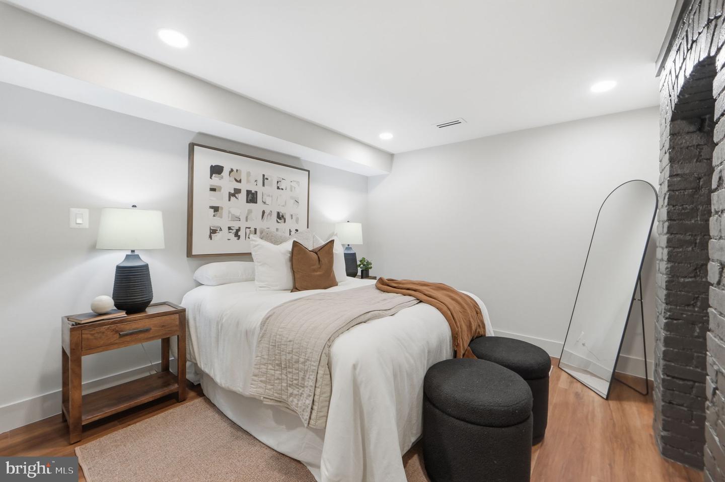 207 F ST NE, WASHINGTON, District Of Columbia 20002, 4 Bedrooms Bedrooms, ,3 BathroomsBathrooms,Residential,For sale,207 F ST NE,DCDC2235728 MLS # DCDC2235728