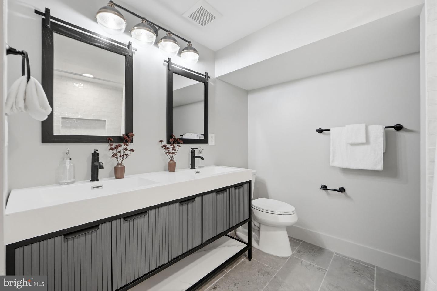 207 F ST NE, WASHINGTON, District Of Columbia 20002, 4 Bedrooms Bedrooms, ,3 BathroomsBathrooms,Residential,For sale,207 F ST NE,DCDC2235728 MLS # DCDC2235728