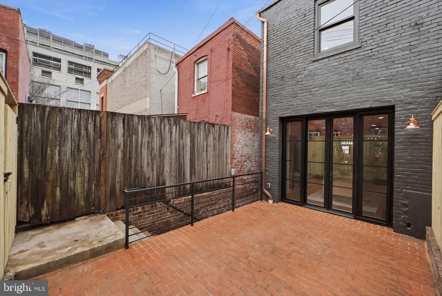 207 F ST NE, WASHINGTON, District Of Columbia 20002, 4 Bedrooms Bedrooms, ,3 BathroomsBathrooms,Residential,For sale,207 F ST NE,DCDC2235728 MLS # DCDC2235728