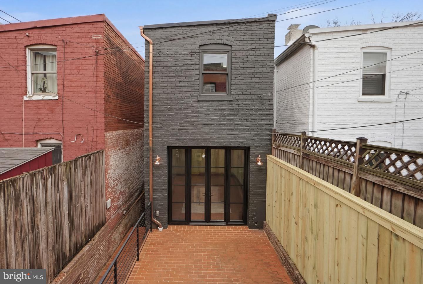 207 F ST NE, WASHINGTON, District Of Columbia 20002, 4 Bedrooms Bedrooms, ,3 BathroomsBathrooms,Residential,For sale,207 F ST NE,DCDC2235728 MLS # DCDC2235728