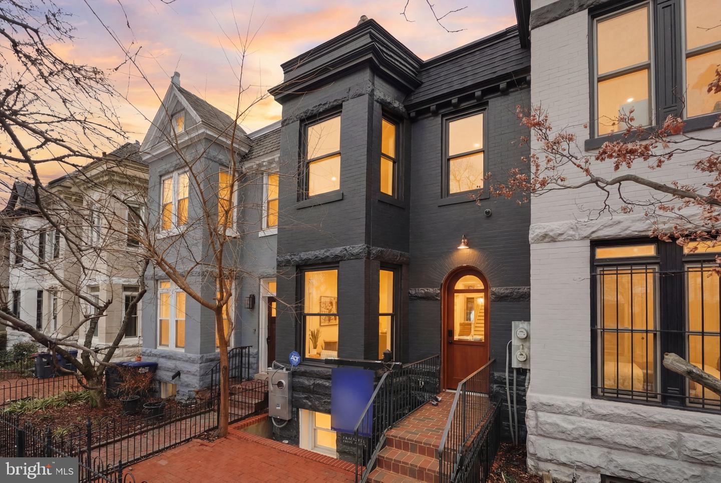 207 F ST NE, WASHINGTON, District Of Columbia 20002, 4 Bedrooms Bedrooms, ,3 BathroomsBathrooms,Residential,For sale,207 F ST NE,DCDC2235728 MLS # DCDC2235728