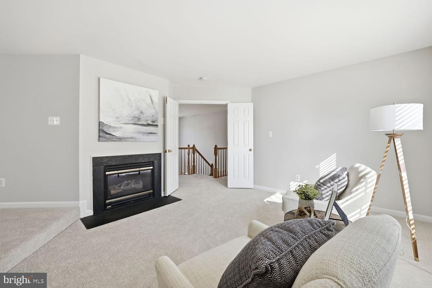 105 MEADOWBROOK CT SW, LEESBURG, Virginia 20175, 4 Bedrooms Bedrooms, ,2 BathroomsBathrooms,Residential,For sale,105 MEADOWBROOK CT SW,VALO2113274 MLS # VALO2113274