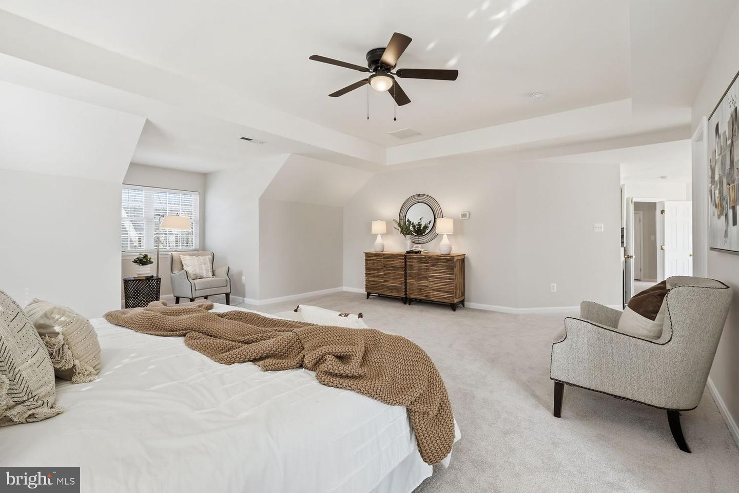 105 MEADOWBROOK CT SW, LEESBURG, Virginia 20175, 4 Bedrooms Bedrooms, ,2 BathroomsBathrooms,Residential,For sale,105 MEADOWBROOK CT SW,VALO2113274 MLS # VALO2113274