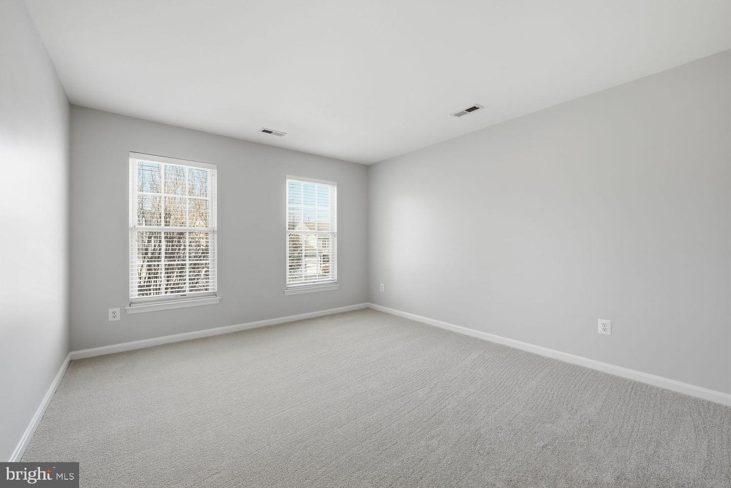 105 MEADOWBROOK CT SW, LEESBURG, Virginia 20175, 4 Bedrooms Bedrooms, ,2 BathroomsBathrooms,Residential,For sale,105 MEADOWBROOK CT SW,VALO2113274 MLS # VALO2113274