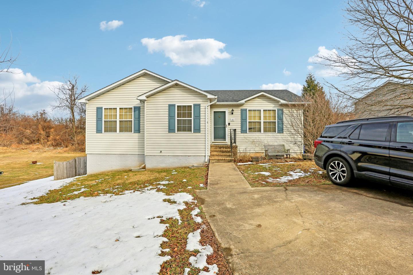 30 WESTMINSTER DR, FRONT ROYAL, Virginia 22630, 4 Bedrooms Bedrooms, ,3 BathroomsBathrooms,Residential,For sale,30 WESTMINSTER DR,VAWR2013046 MLS # VAWR2013046