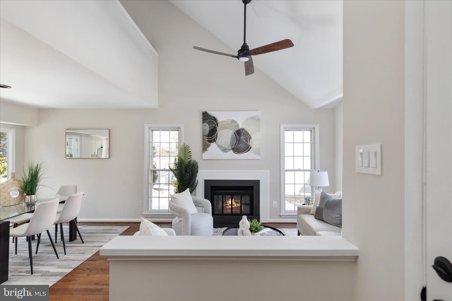 5 RAWLSTON CT, STERLING, Virginia 20165, 2 Bedrooms Bedrooms, ,2 BathroomsBathrooms,Residential,For sale,5 RAWLSTON CT,VALO2113394 MLS # VALO2113394