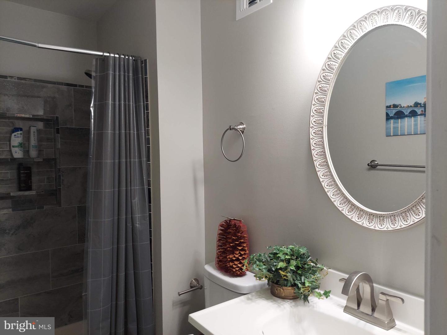 104 ROLLING HILL CT, STAFFORD, Virginia 22554, 3 Bedrooms Bedrooms, 9 Rooms Rooms,2 BathroomsBathrooms,Residential,For sale,104 ROLLING HILL CT,VAST2045148 MLS # VAST2045148