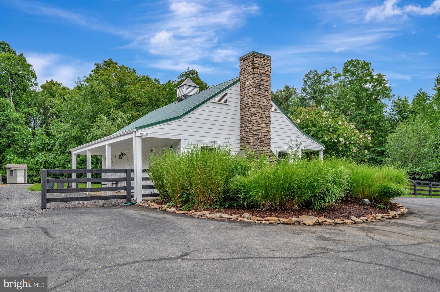 12001 HONOR BRIDGE FARM DR, SPOTSYLVANIA, Virginia 22551, 7 Bedrooms Bedrooms, ,5 BathroomsBathrooms,Residential,For sale,12001 HONOR BRIDGE FARM DR,VASP2038606 MLS # VASP2038606