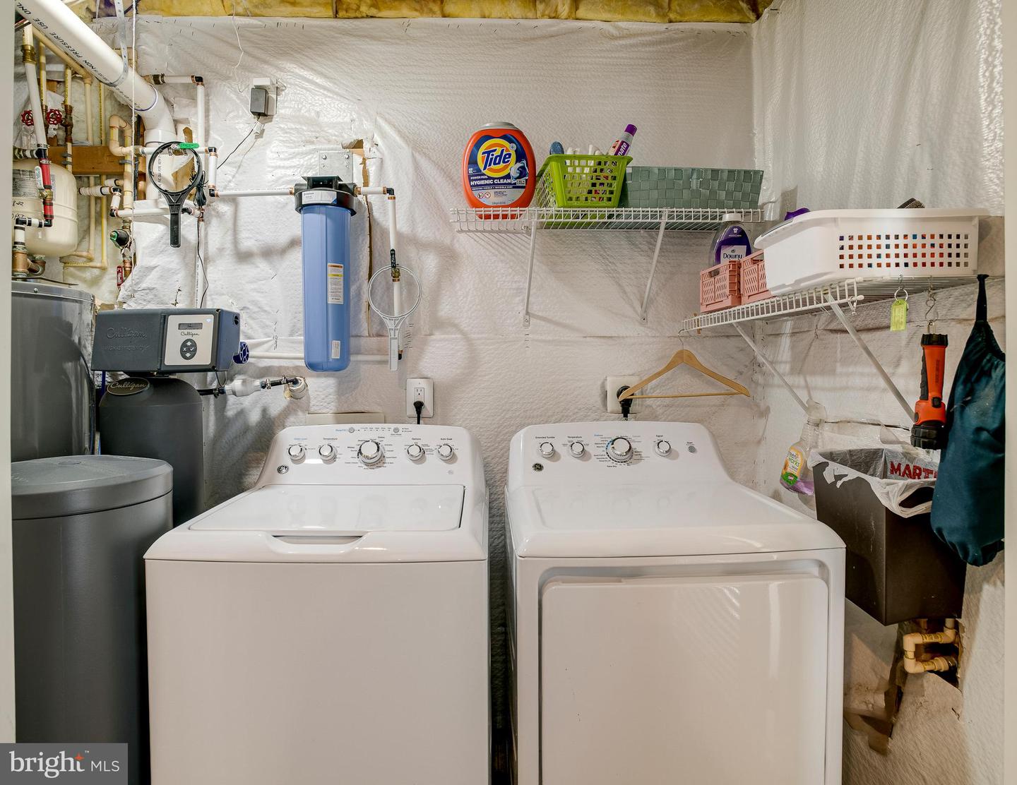 6154 NEWTON LN, BEALETON, Virginia 22712, 3 Bedrooms Bedrooms, 11 Rooms Rooms,2 BathroomsBathrooms,Residential,For sale,6154 NEWTON LN,VAFQ2020168 MLS # VAFQ2020168