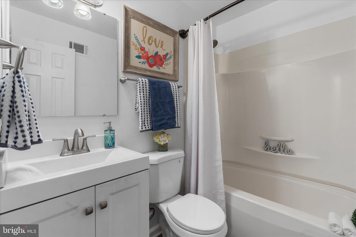 2402 WINDBREAK DR, ALEXANDRIA, Virginia 22306, 4 Bedrooms Bedrooms, ,2 BathroomsBathrooms,Residential,For sale,2402 WINDBREAK DR,VAFX2286540 MLS # VAFX2286540