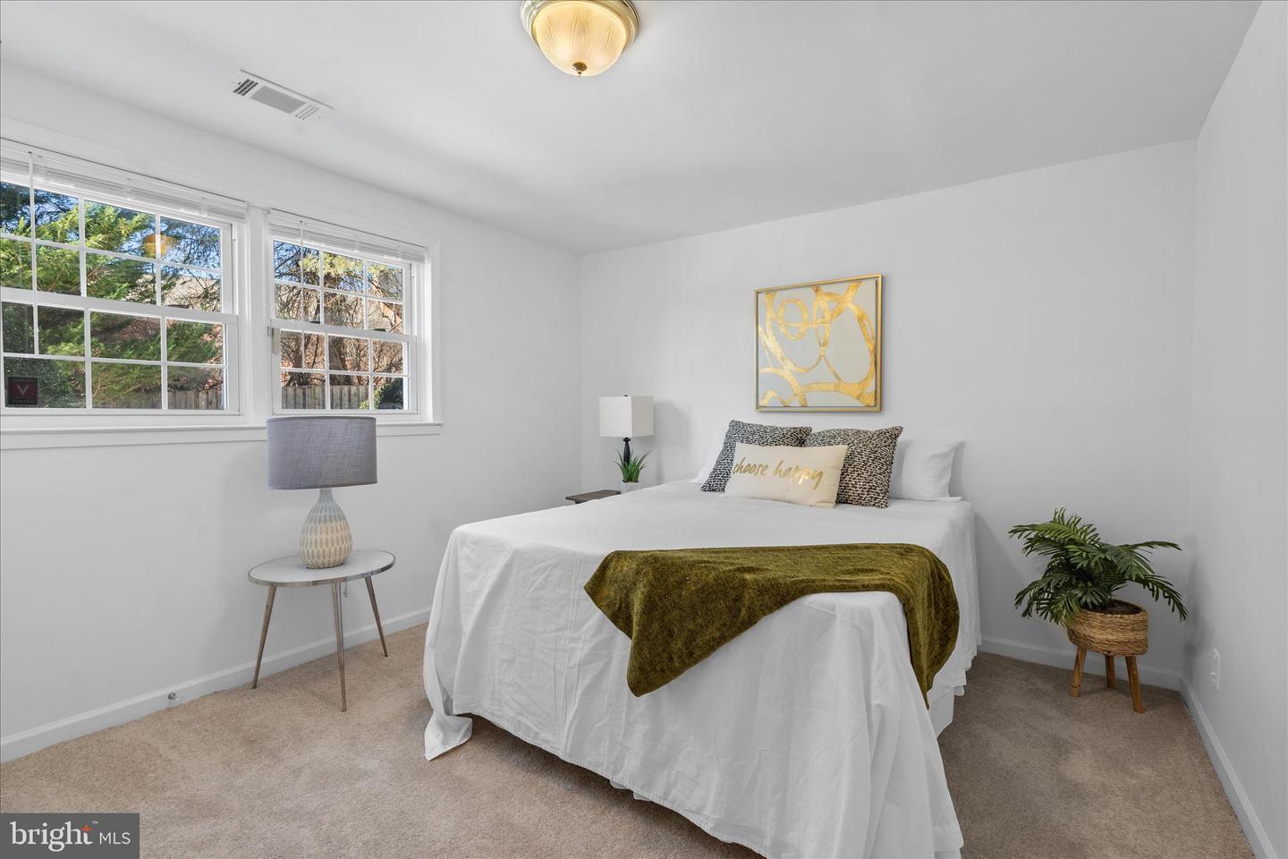 2402 WINDBREAK DR, ALEXANDRIA, Virginia 22306, 4 Bedrooms Bedrooms, ,2 BathroomsBathrooms,Residential,For sale,2402 WINDBREAK DR,VAFX2286540 MLS # VAFX2286540