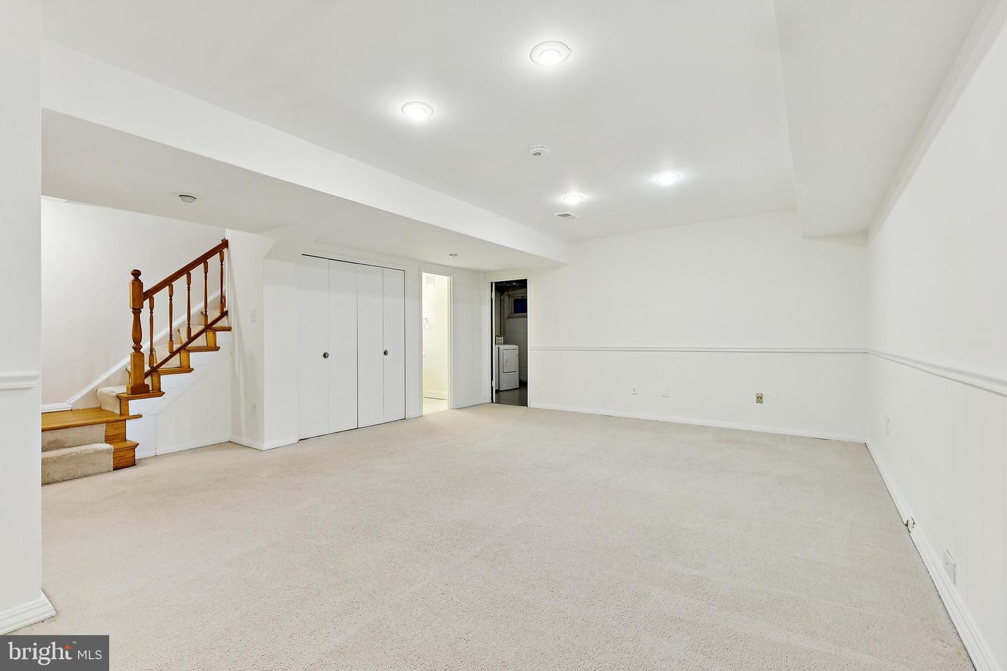 9896 CARDINAL, FAIRFAX, Virginia 22030, 3 Bedrooms Bedrooms, ,2 BathroomsBathrooms,Residential,For sale,9896 CARDINAL,VAFC2007680 MLS # VAFC2007680