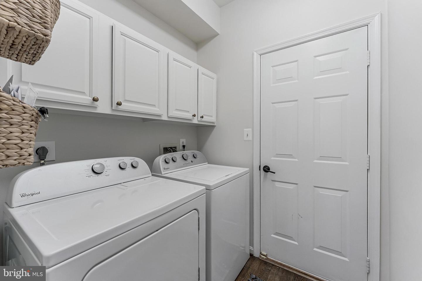 11426 HOLLOW TIMBER CT, RESTON, Virginia 20194, 3 Bedrooms Bedrooms, ,2 BathroomsBathrooms,Residential,For sale,11426 HOLLOW TIMBER CT,VAFX2286856 MLS # VAFX2286856