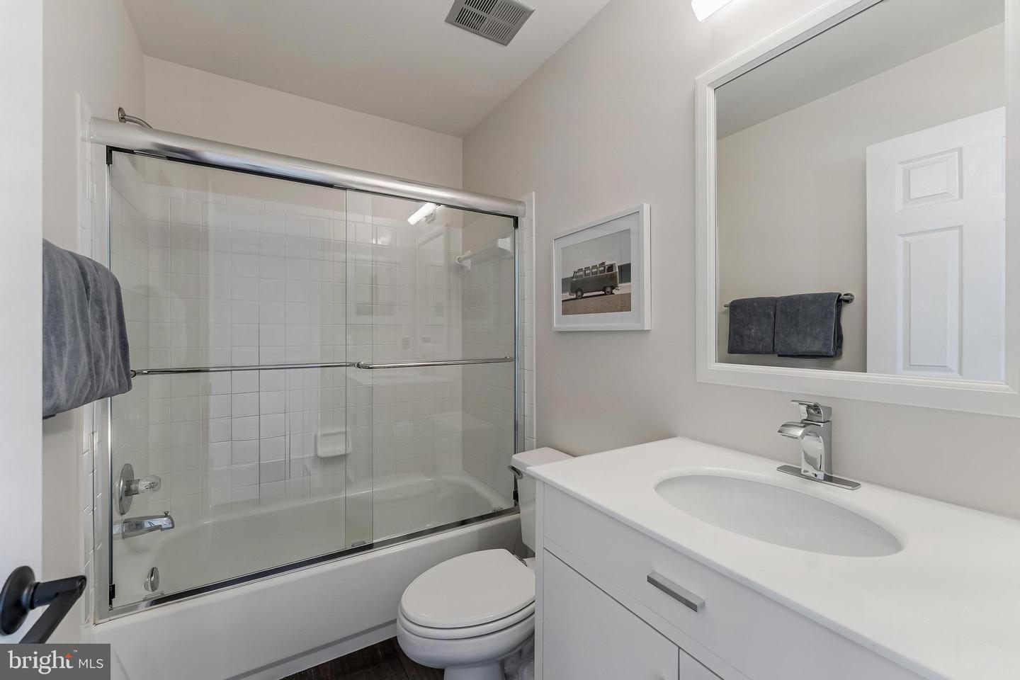 11426 HOLLOW TIMBER CT, RESTON, Virginia 20194, 3 Bedrooms Bedrooms, ,2 BathroomsBathrooms,Residential,For sale,11426 HOLLOW TIMBER CT,VAFX2286856 MLS # VAFX2286856