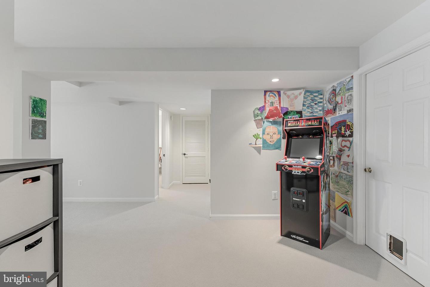 11426 HOLLOW TIMBER CT, RESTON, Virginia 20194, 3 Bedrooms Bedrooms, ,2 BathroomsBathrooms,Residential,For sale,11426 HOLLOW TIMBER CT,VAFX2286856 MLS # VAFX2286856