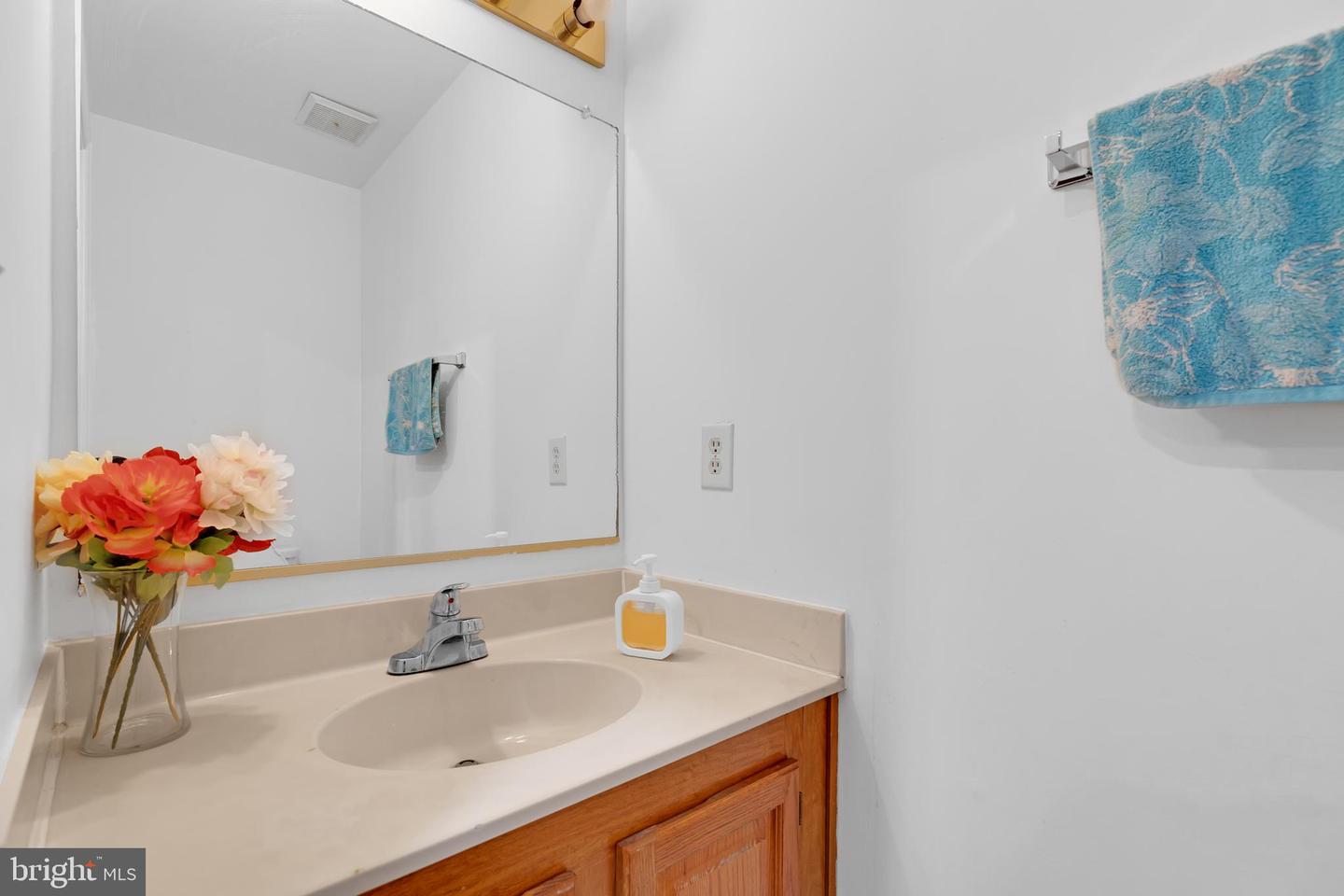 10815 CAMPAIGN CT, MANASSAS, Virginia 20109, 3 Bedrooms Bedrooms, ,2 BathroomsBathrooms,Residential,For sale,10815 CAMPAIGN CT,VAPW2110956 MLS # VAPW2110956