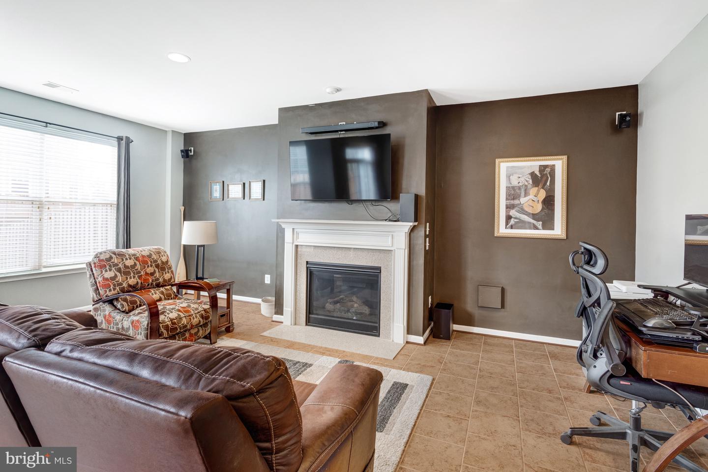 346 WOODSTREAM BLVD, STAFFORD, Virginia 22556, 3 Bedrooms Bedrooms, ,2 BathroomsBathrooms,Residential,For sale,346 WOODSTREAM BLVD,VAST2045458 MLS # VAST2045458